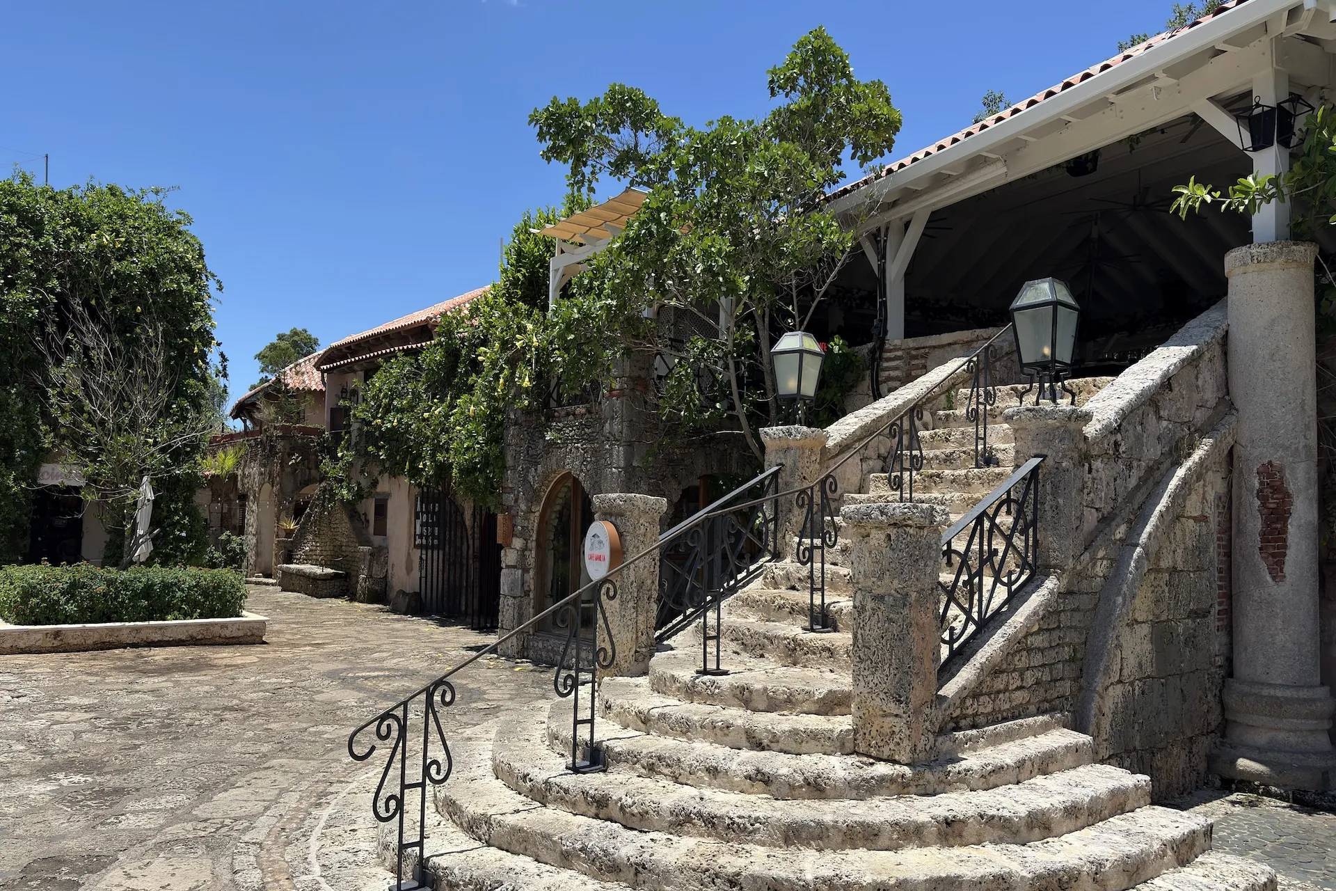 Casa Aurea interior – luxury casa de campo villas near Altos de Chavon