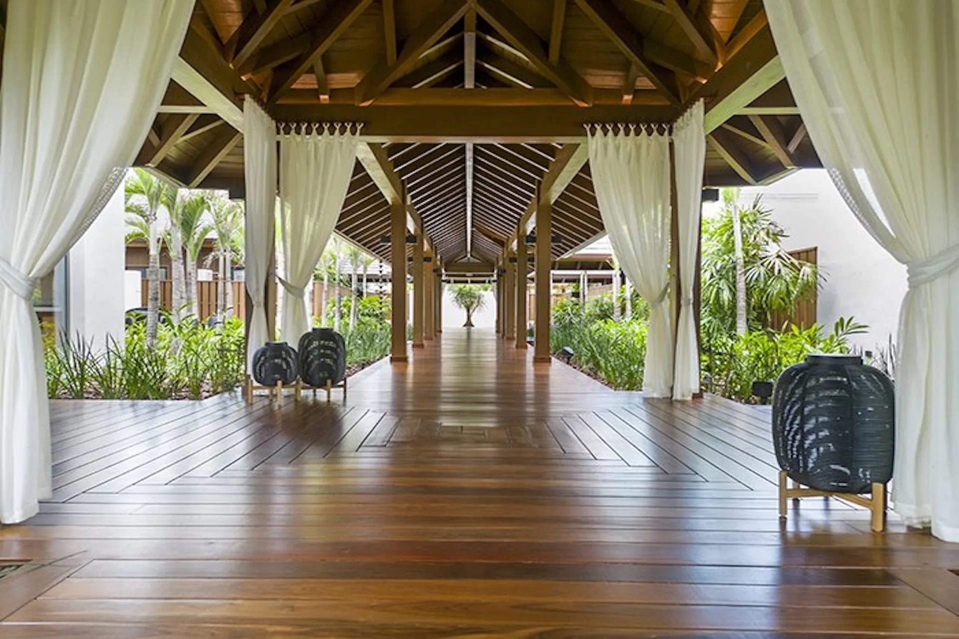 Open-air spa hallways – tropical Caribbean wellness setting
