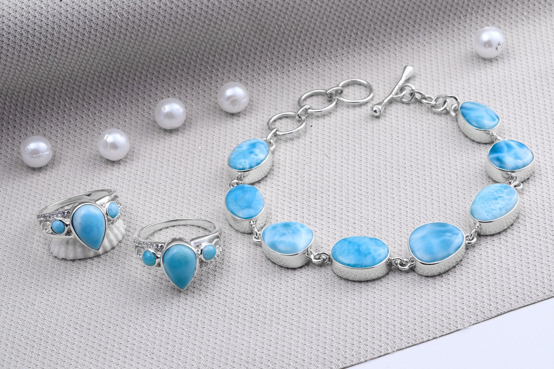 Larimar jewellery, the blue stone found only in the Dominican Republic