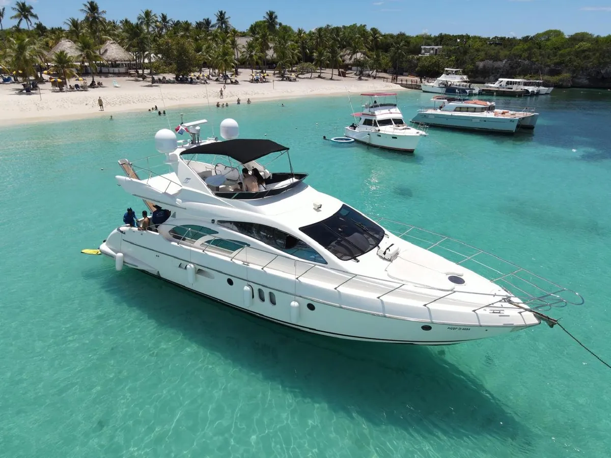 Ancoral yacht charter at Casa de Campo® Marina