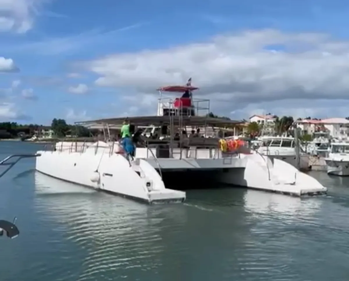 Catamaran Adventure yacht charter at Casa de Campo® Marina